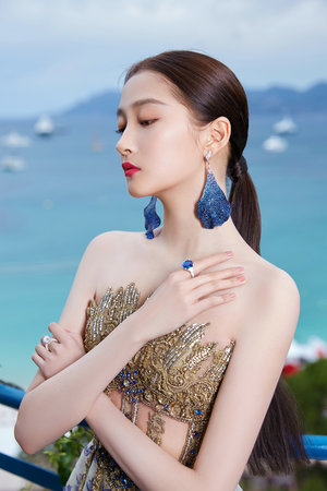 欧美AV七七电影网